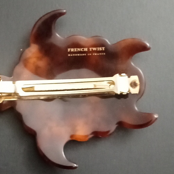 Tortoiseshell turtle hair clip and barrette - Picture 2 of 5